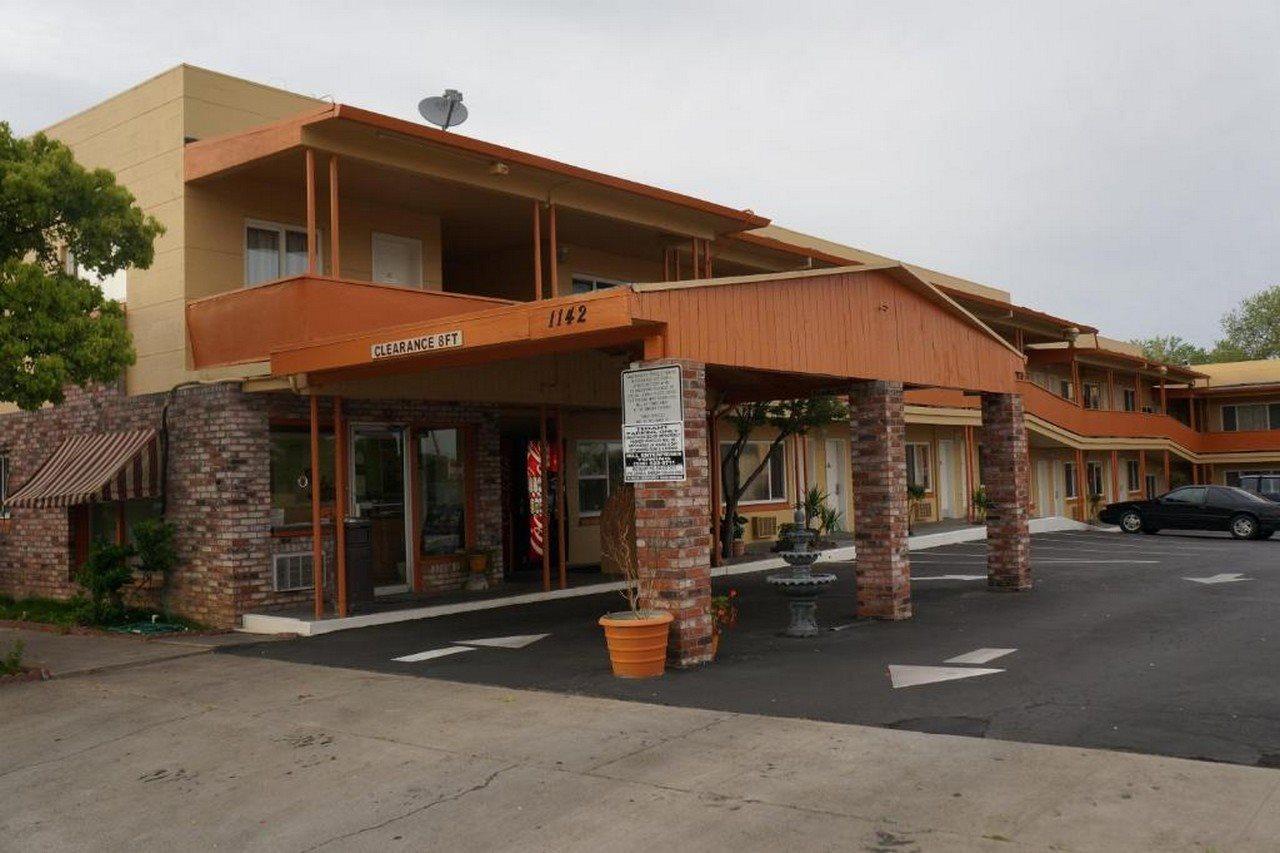 Classic Inn Red Bluff Dış mekan fotoğraf